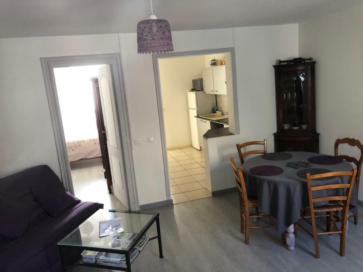 Gite Ancien Relais De Saint-Jacques La Roche-Guyon Dış mekan fotoğraf